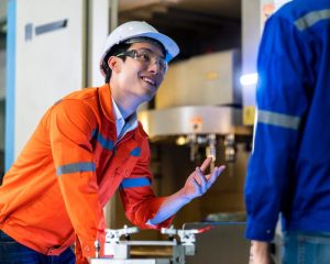 Hỗ trợ từ thiết kế, chỉnh sửa bản vẽ, đến đóng gói và giao hàng, khách hàng chỉ cần gửi ý tưởng
