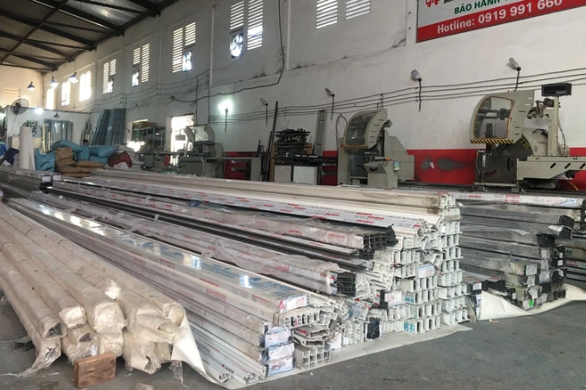 Xưởng CNC ngay tại Hà Nội, xử lý đơn hàng nhanh chóng, tiết kiệm chi phí vận chuyển 